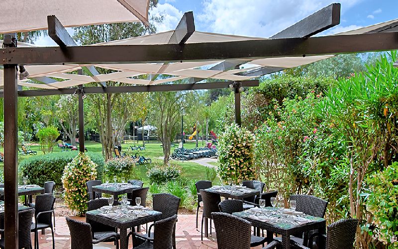 Dom Pedro Vilamoura golf hotel restaurant terrace