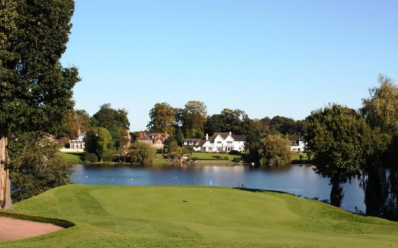 the mere golf course green cheshire