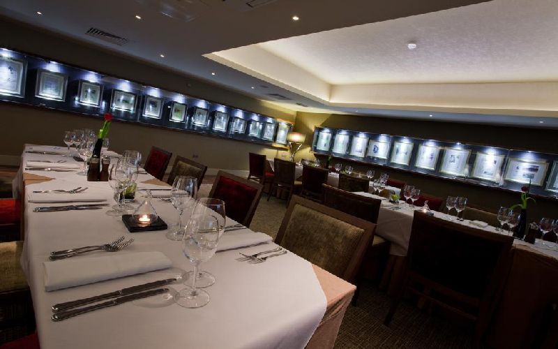 the mere golf resort restaurant