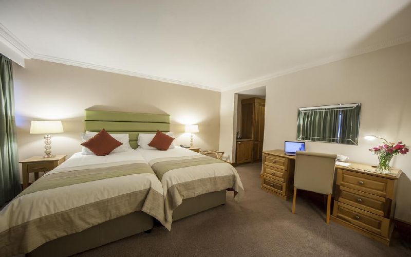 hellidon lakes golf resort twin room