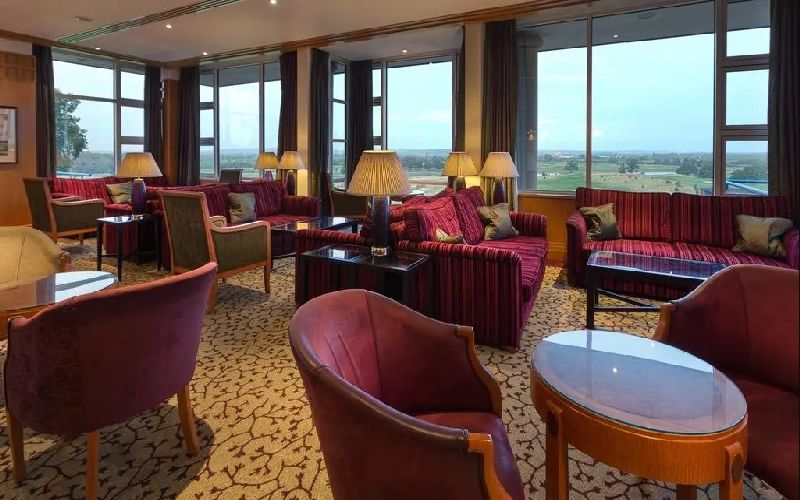 oxfordshire golf resort lounge