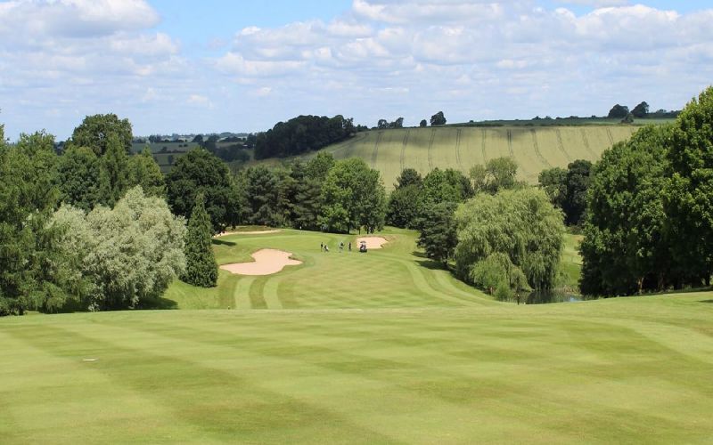 staverton estate golf course hills