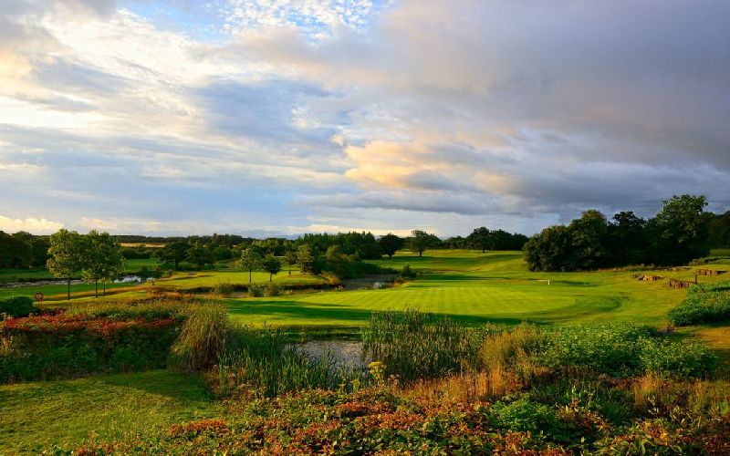 vale resort golf course green