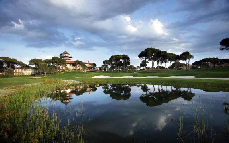 voyage belek golf hotel montgomerie course lake