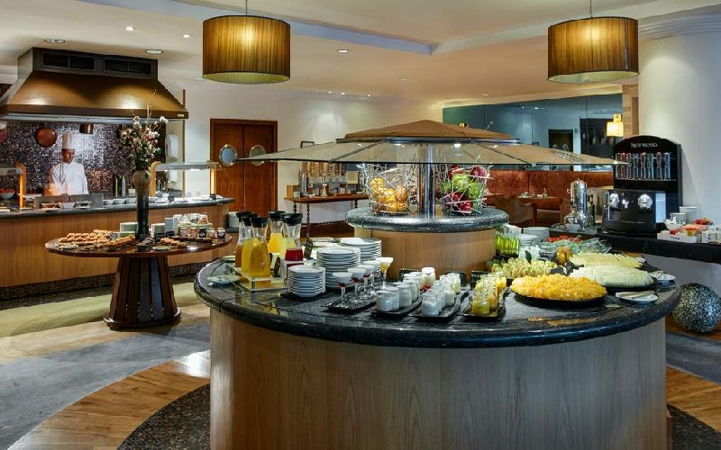 caleia mar menor golf resort breakfast
