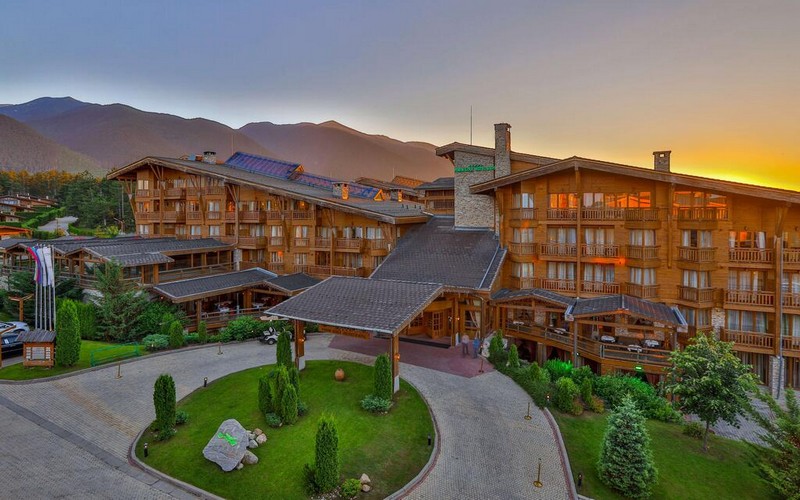 Pirin Golf & Country Club external