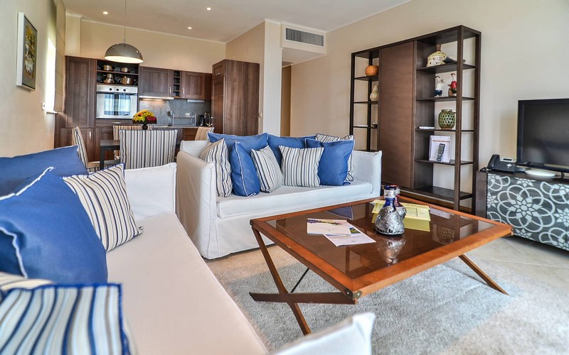 Thracian Cliffs golf resort living room