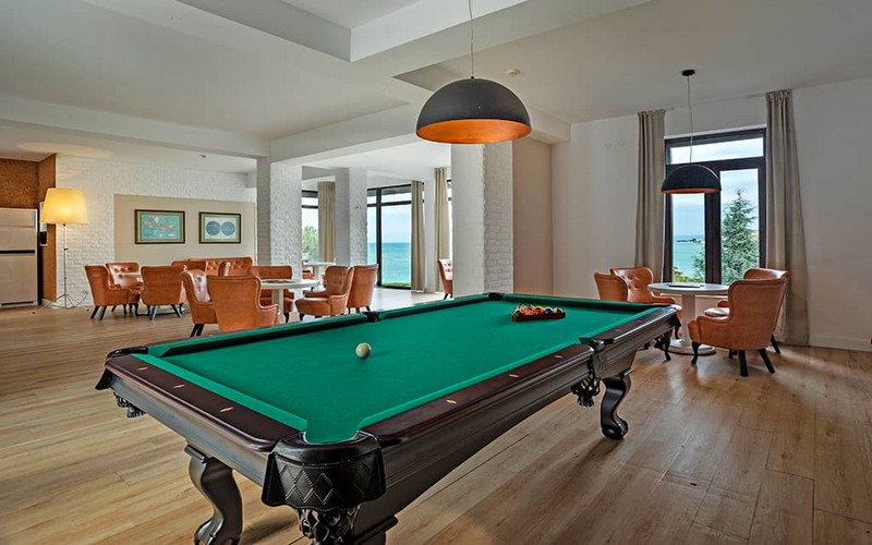 Thracian Cliffs golf resort pool table