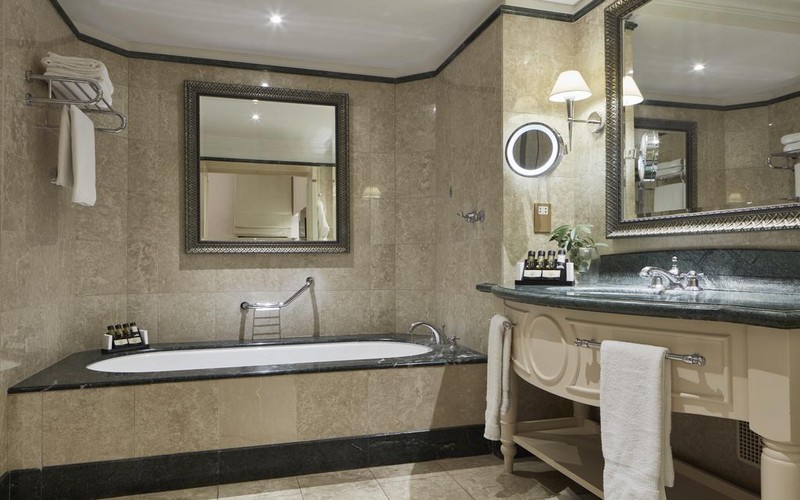 aphrodite hills resort bathroom