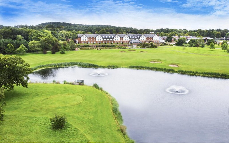 carden park golf hotel