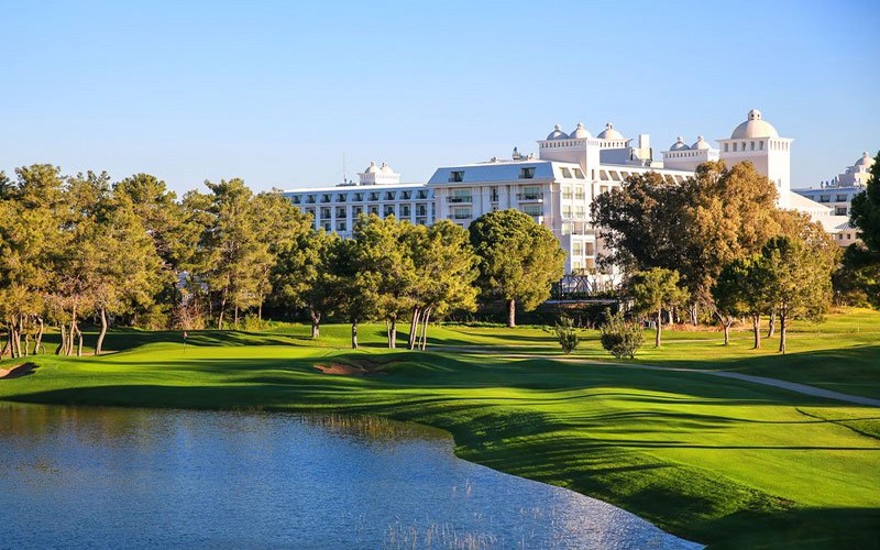 titanic golf course