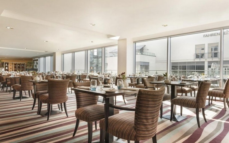 bliss hotel southport restaurant