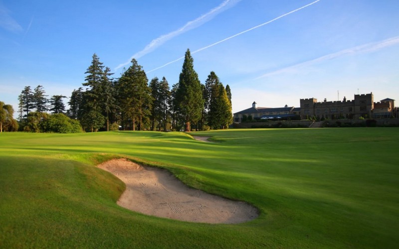 hunting & priestman golf bunker