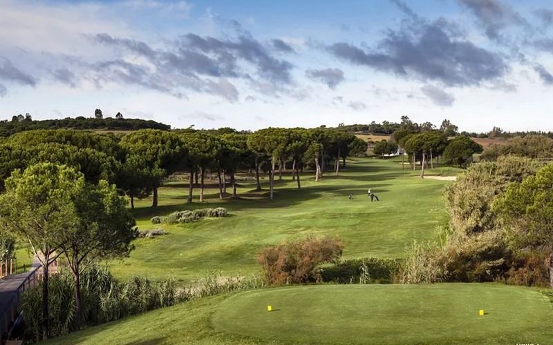 la monacilla golf course tee