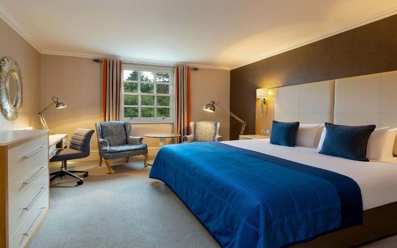 oulton-hall-golf-hotel-bedroom