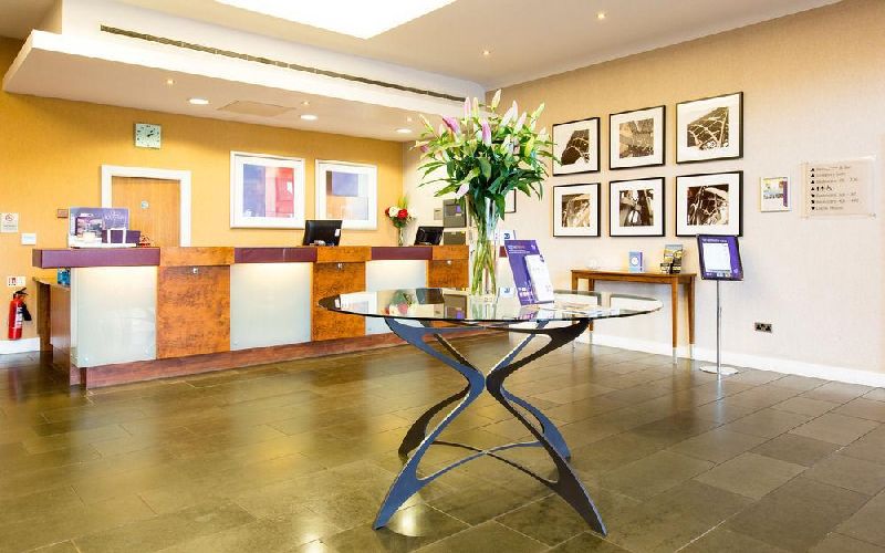 telford-golf-hotel-lobby