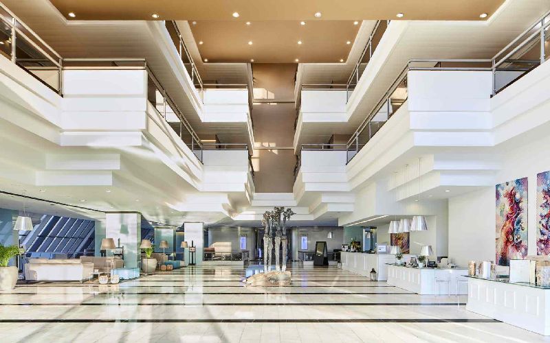 tivoli-marina-vilamoura-hotel-reception