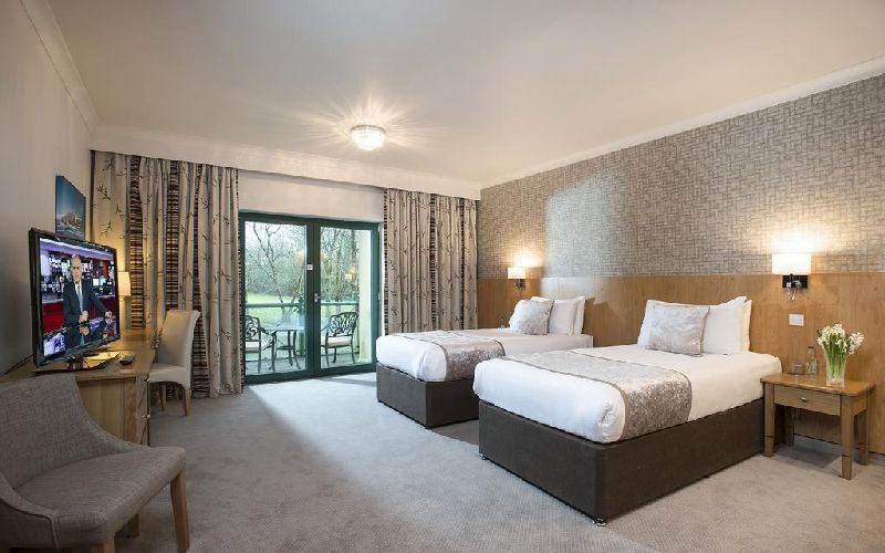 vale-resort-twin-room