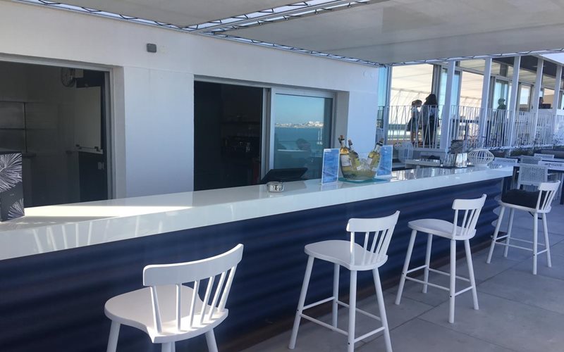 baia cascais outdoor bar