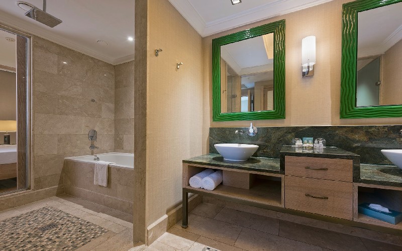 lykia hotel bathroom 1